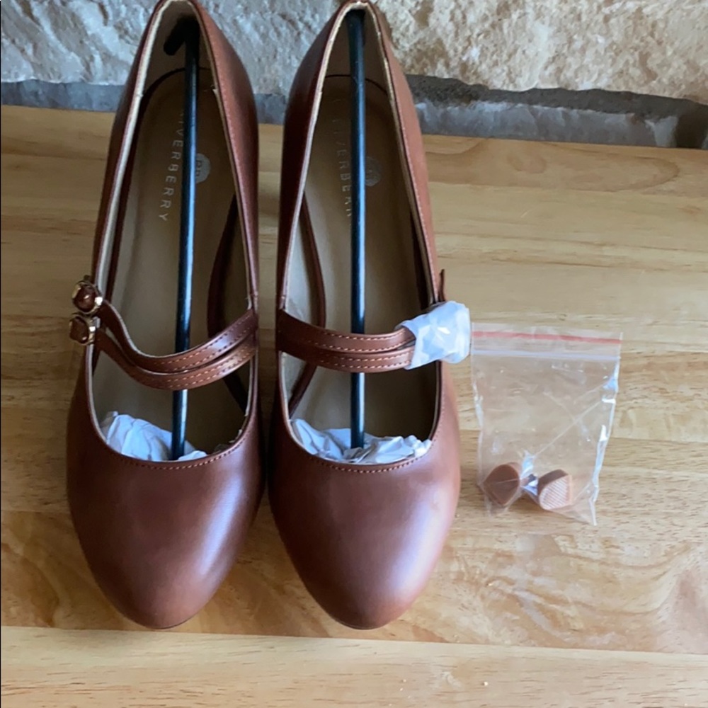 Riverberry Mary Jane style pump
